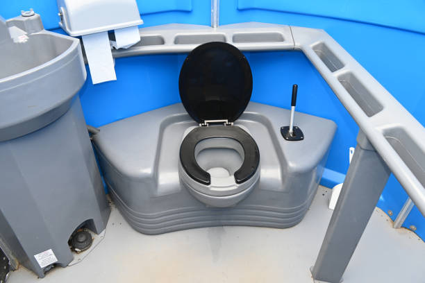 Best Affordable porta potty rental  in Monticello, IA